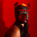 Máscara Perro Roja/negra Talla L